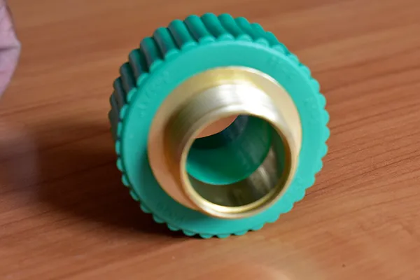Buje Roscado Macho 32mm