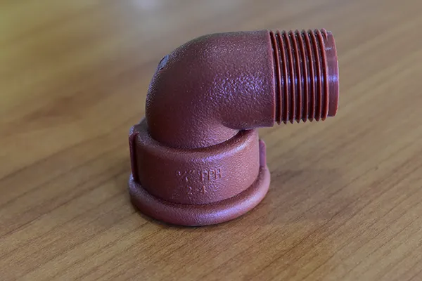 Codo macho-hembra 90 PP 3/4 plg