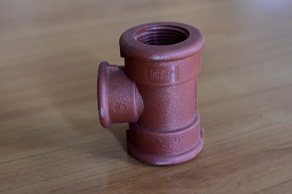 Tee reducida PP 3/4 x 1/2 plg